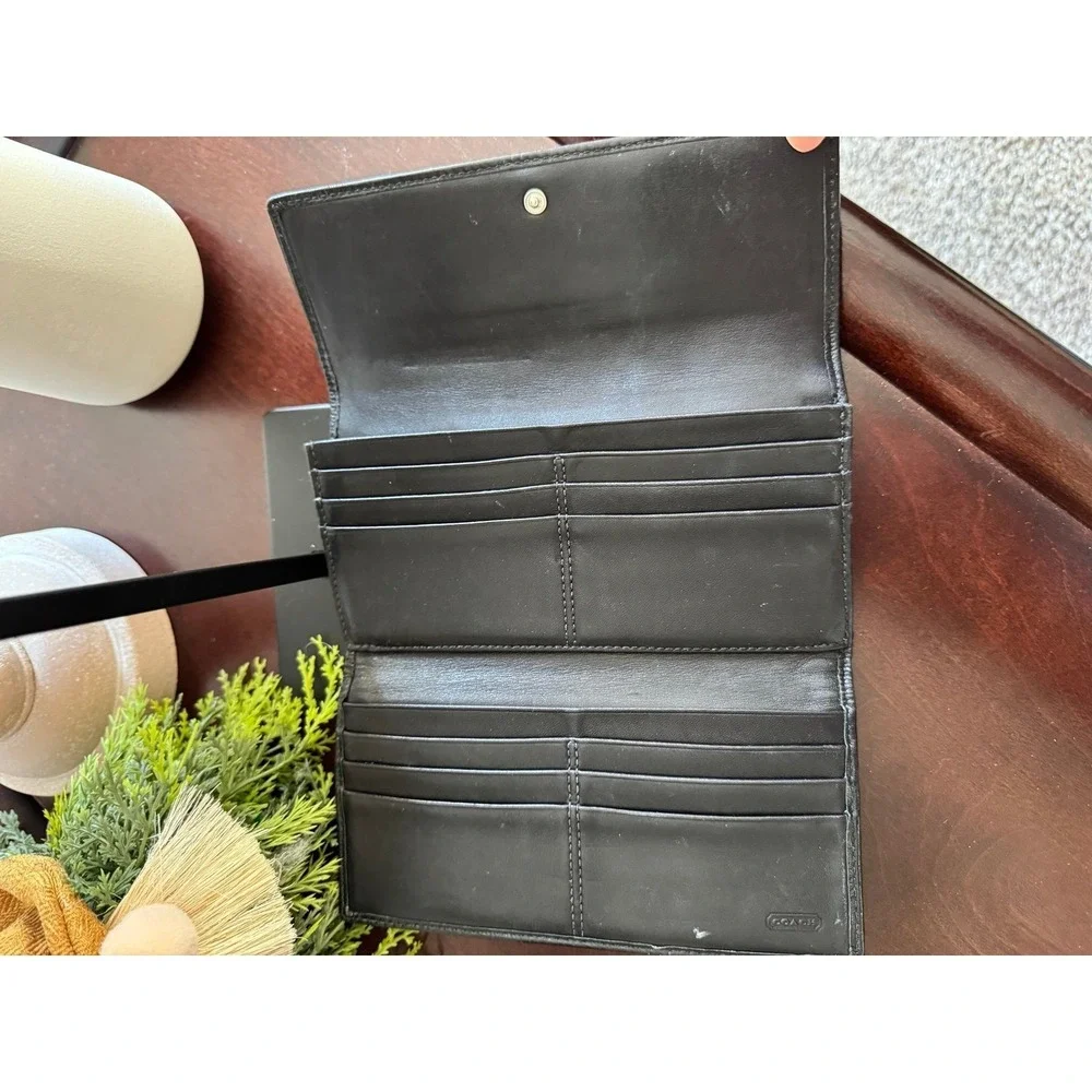 COACH Black Snakeskin Accent Signature Leather Trim Wallet